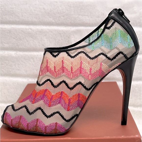 NIB Missoni Zig Zag Multicolor Embroidered Mesh Peep Toe Booties - Picture 3 of 13
